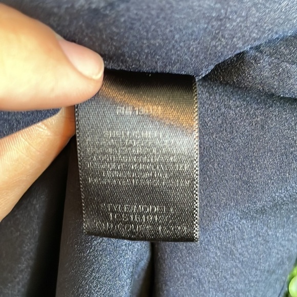 HALSTON HERITAGE
Sleeveless High-Neck Mixed-Media Twist-Drape Evening Gown - Picture 15 of 15